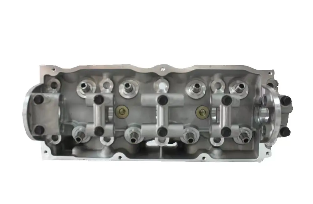 OE FE70-10-100 Automobile Cylinder Head For Ford Econovan Mazda E2000 B2000 929 626 1983-2006 Cylinder Head Cover