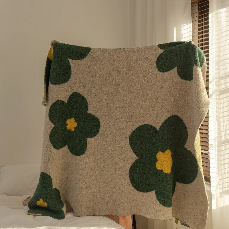 Nordic Style Flower Jacquard Pattern Knitting Exquisite Texture Soft Throw Knitted Blanket for Sofa Bed