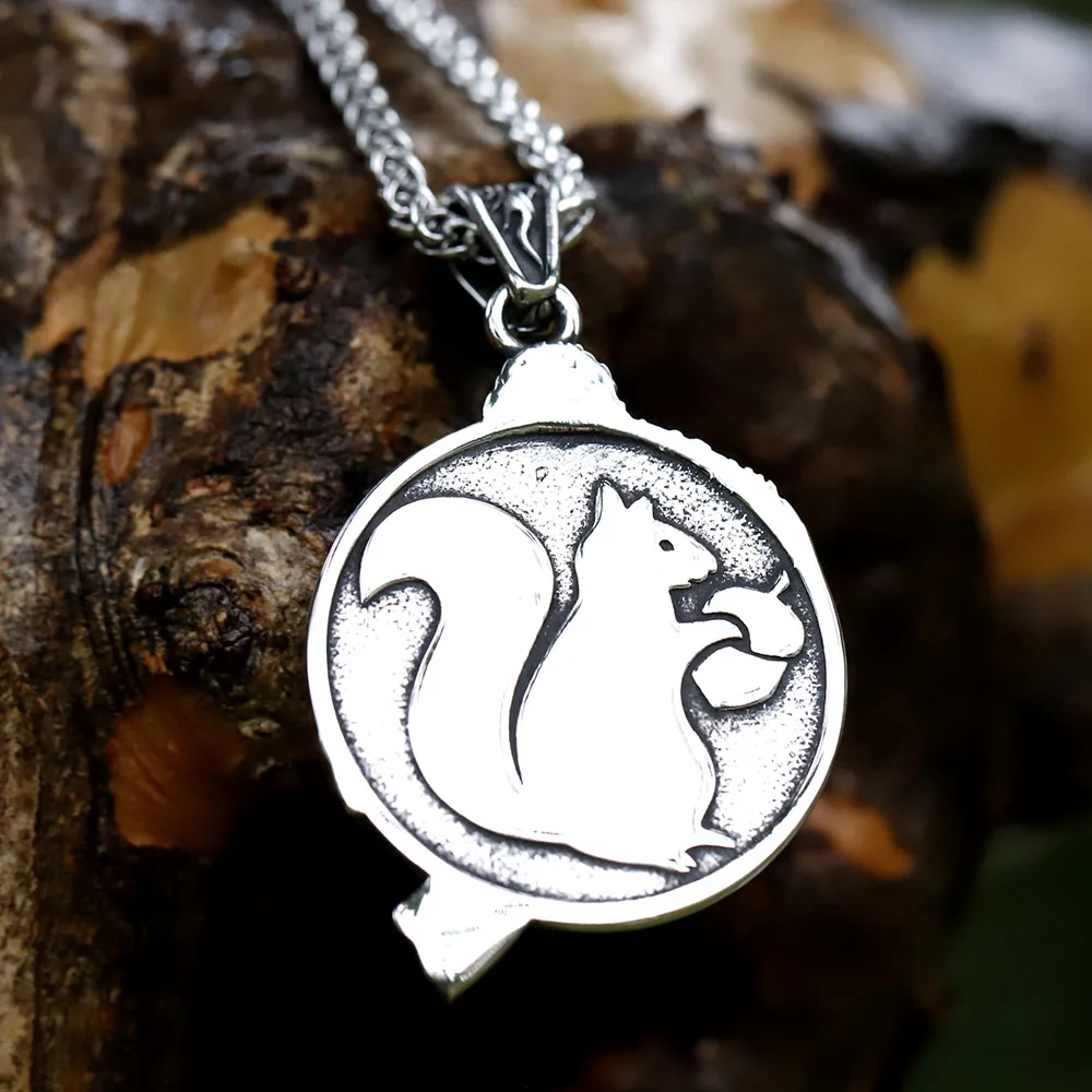 2022 Wholesale Stainless Steel Punk good detail Animal Jewelry fashion squirrelf Pendant necklace For Man free shipping