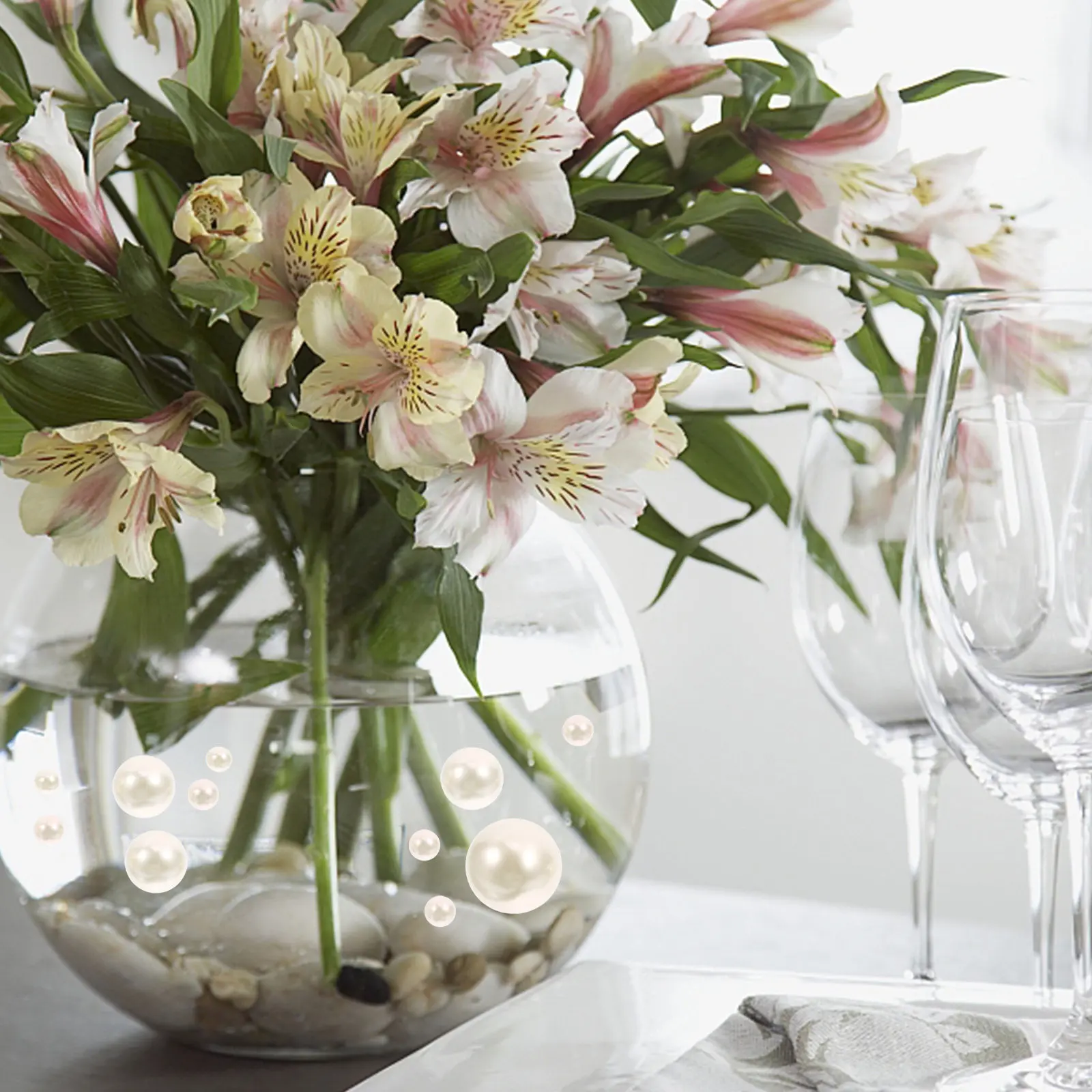 125Pcs Floating Faux Pearls Vase Fillers Decorative Beads Plastic Pearl Vase Filler for DIY Decor Faux Pearls Plastic Pearl