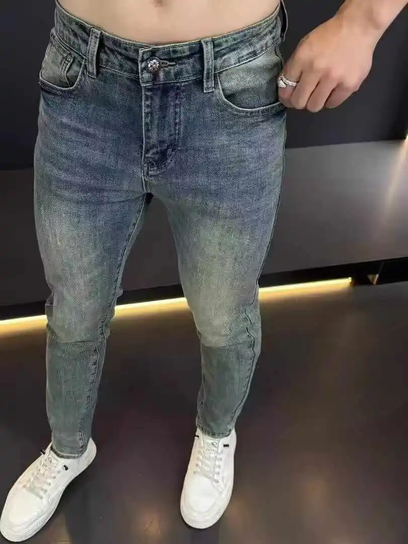 Koreanische Bewertungen Viele Jeans Trendige Jeans Herren Frühling Herbst Slim-Fit Design Hosen Hochwertige Mode Bedruckte Lange Hosen