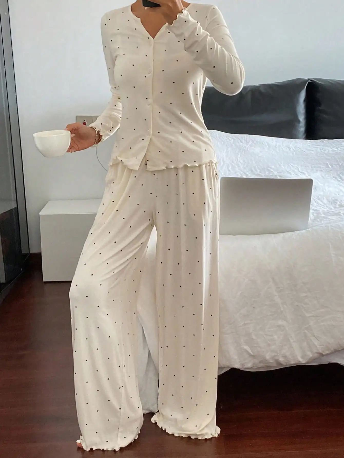 

Women's Polka Dot Long Sleeve Button-Up Pajama Set with Wide Leg Pants