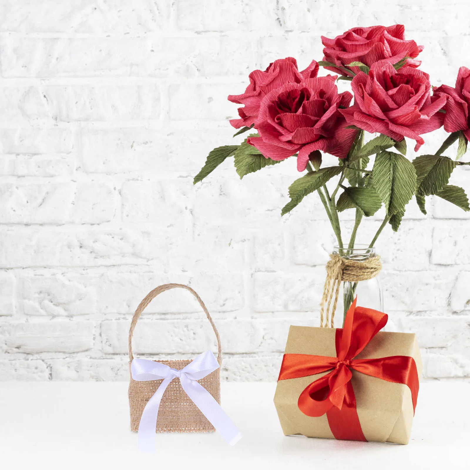 

4Pcs Linen Flower Basket Wedding Basket Perfect for Flowers Petals Candy Lightweight Romantic Event Linen Baskets