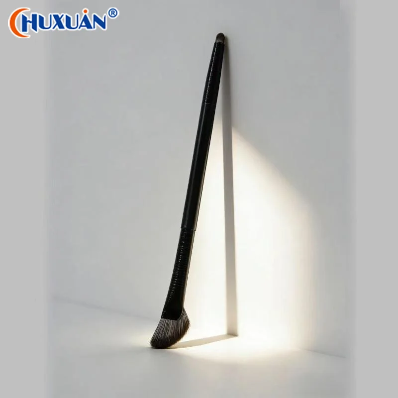 Q Double-Headed Ultra Soft Flat Highlighting Brush Seamless Mixing Nose Shadow Brush No Shedding Makeup Brush For General Use
