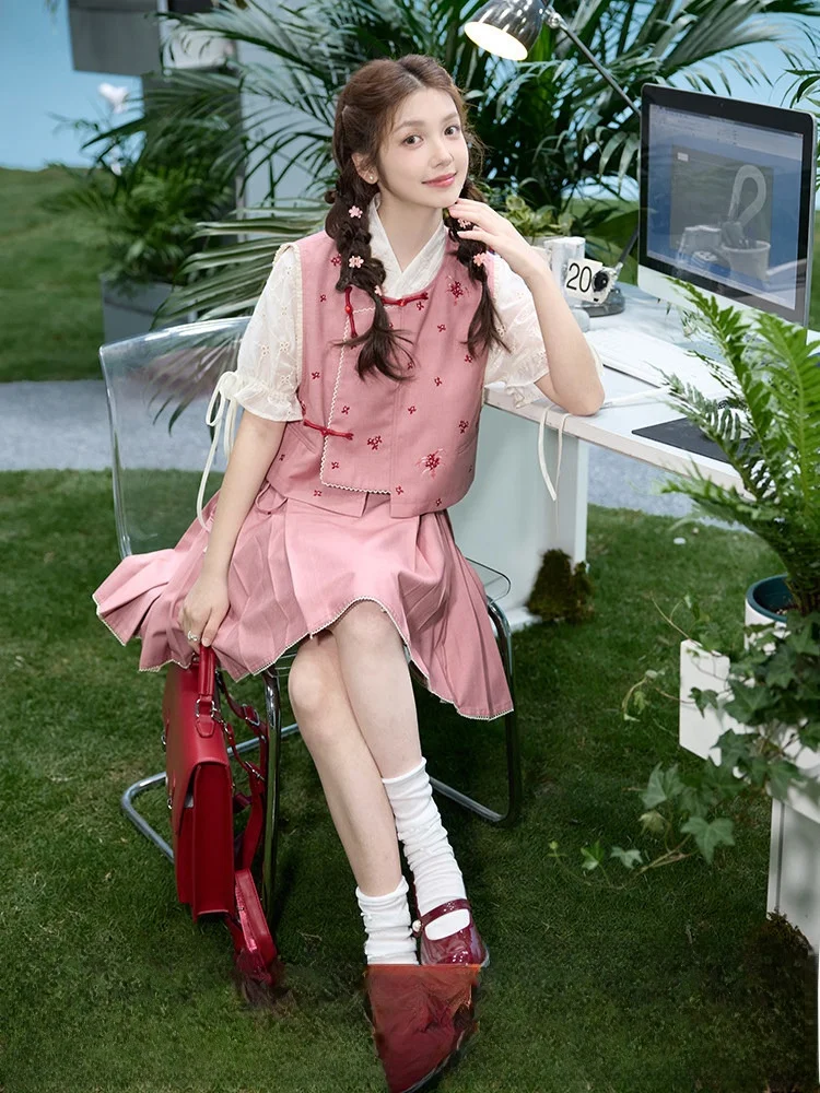 

Липень Вечер Оригинальный цветочный рекламный весенний старт ort Face Hanfu Новый китайский национальный трендовый комплект Sle Одинаковые женские...