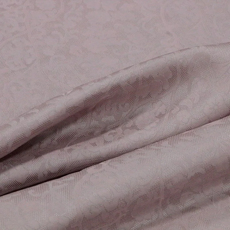 Silk jacquard perforated loquat fabric 19 mm interwoven flower Chinese cheongsam clothing