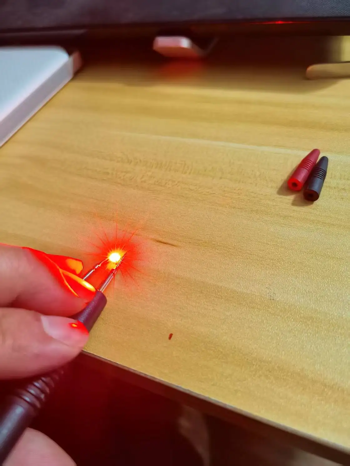 50 قطعة/1210/3528 LED سيارة 2 قدم ضوء الفرامل الأحمر