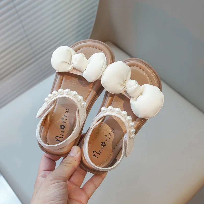 Little Girls Sandals Soft Bow-knot with Pearls Beading Princess Sweet Candy Color Kids Beach Shoes 2024 New Children Summer Flat