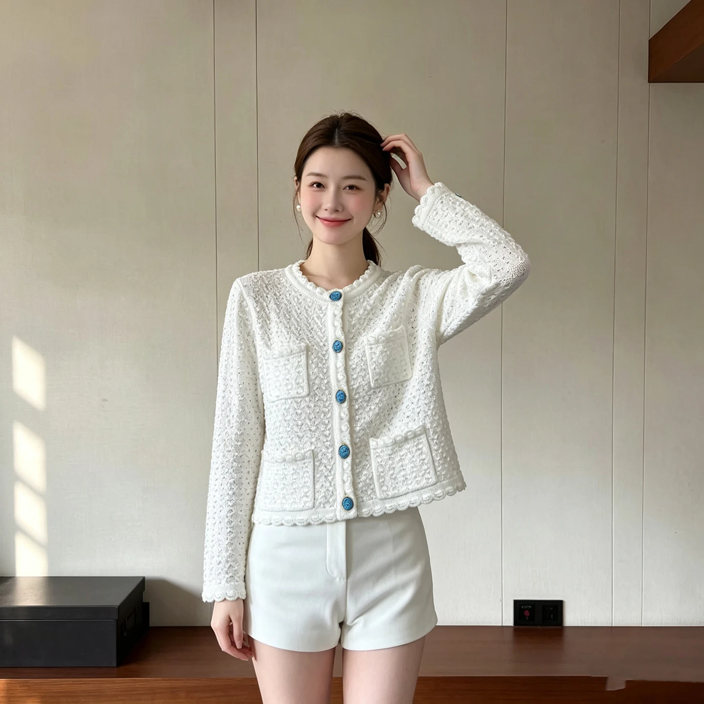 Jacket women's light luxury three-dimensional crochet knitted cardigan women's short color buckle round neck versatile long
