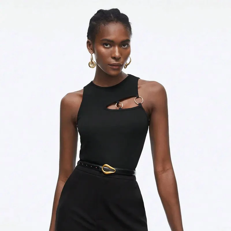 BKQU Metal Ring Women's Sleeveless Tank Top 2026 Summer Solid Color Hollow Out Slim O-neck Vest Fashion Sexy Streetwear Tops