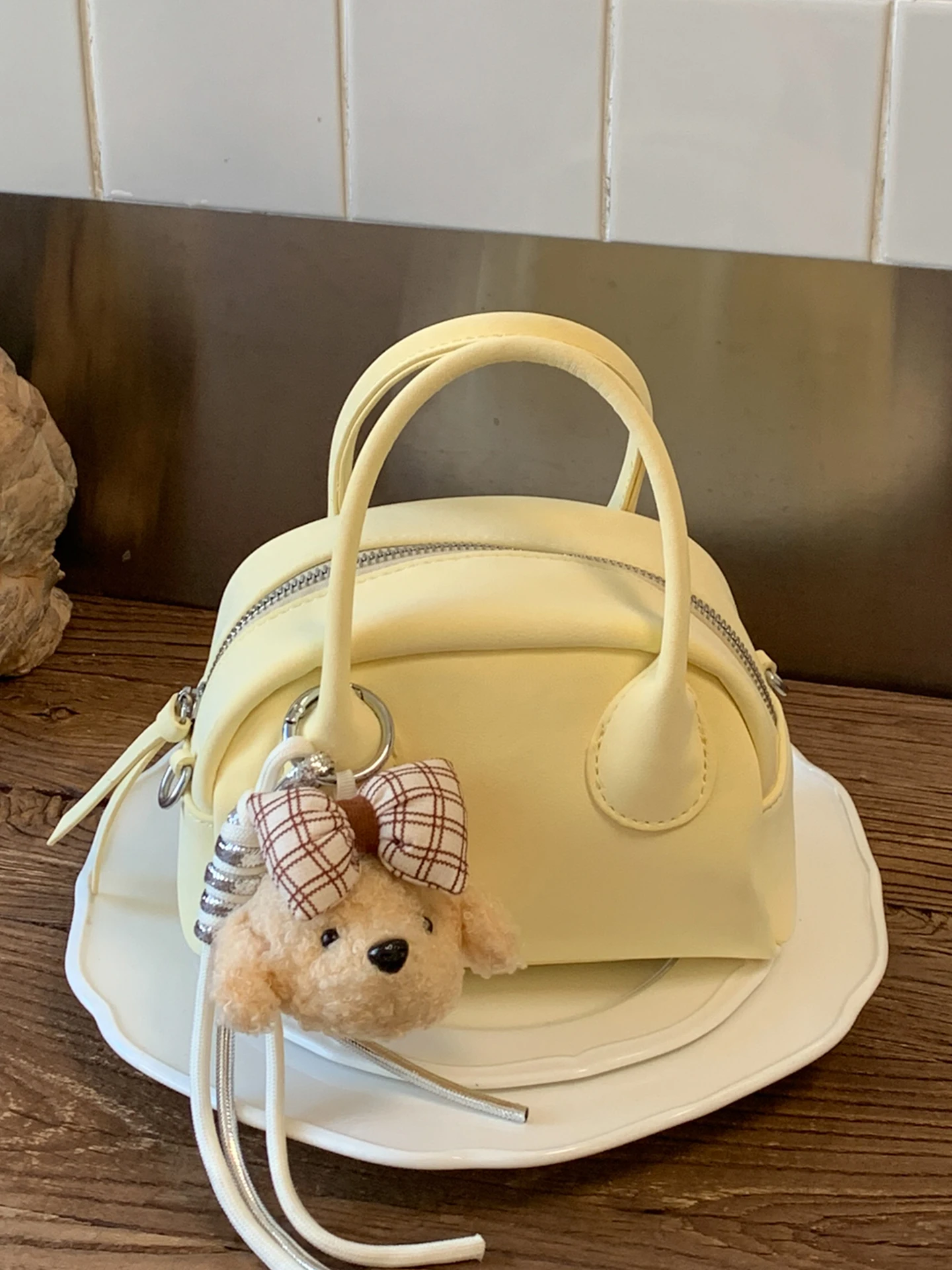 

Trendy Commuter Women's Shoulder Bag Crossbody Bag Versatile Spring 2026 New Style Fashionable PU Leather Handbag