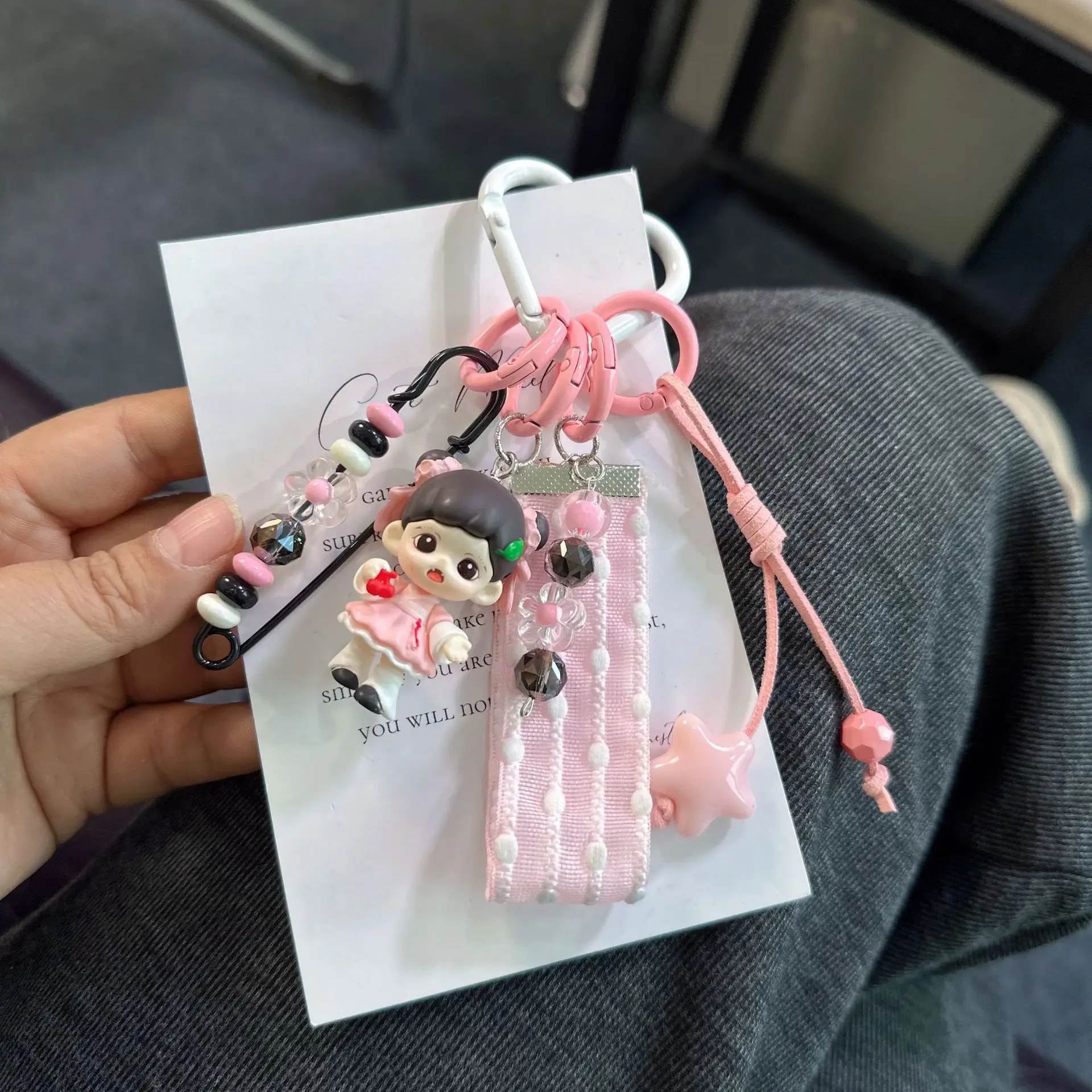 

Cute Cartoon Fashion Accessory DIY Handmade Beaded Keychain, Creative Pendant for Phone Charm and Bag