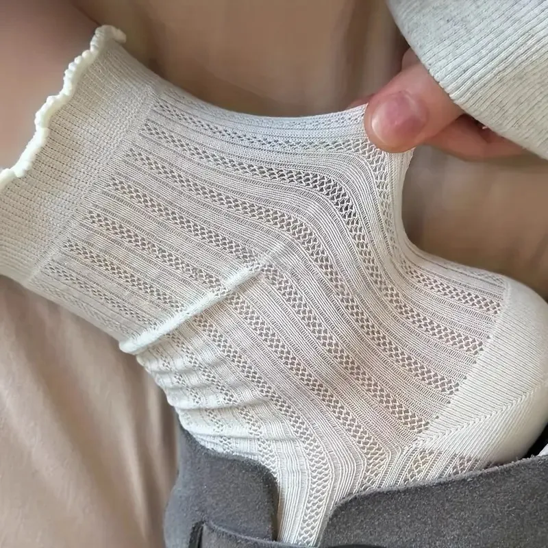 5/10 Pairs Women Solid Color Mesh Mid Tube Socks Summer Lightweight Breathable Fashionable Wavy Edge Ballet Style Casual Socks