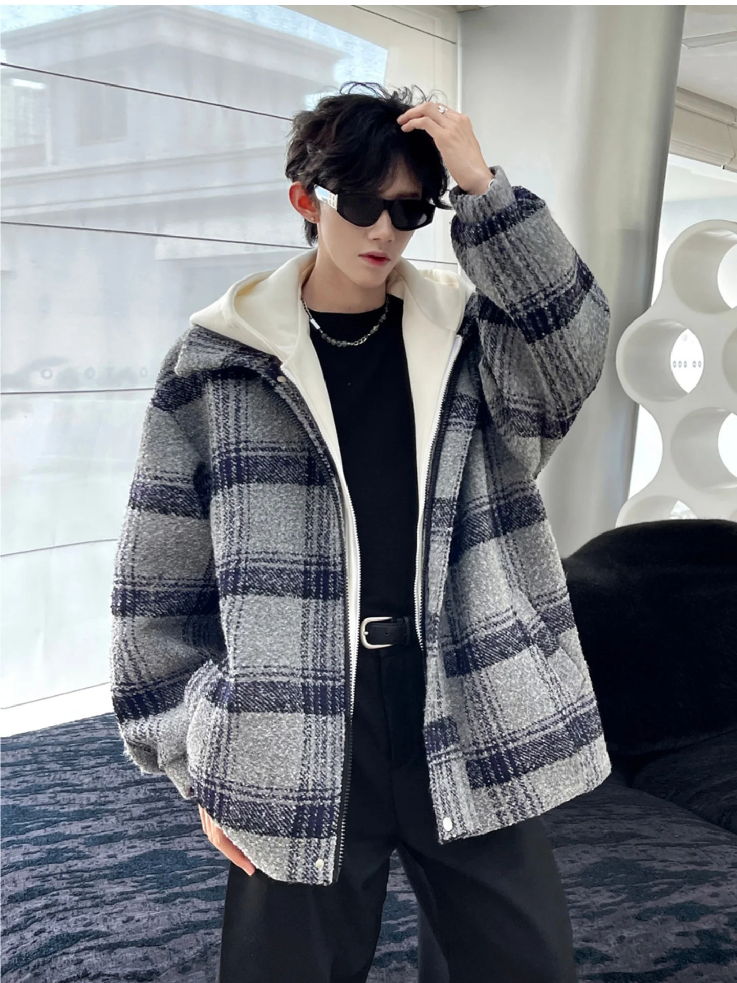 

Men's Woolen Plaid Jaet Autumn Winter New Sle American Retro Design Sense Fake Two-Piece Coat Casual Wear Zipper Closure