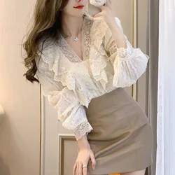 Chic Mesh Tops Vintage V-neck Long Sleeve Lace Blouse Female Sweet Korean Temperament Women Pullover Shirt