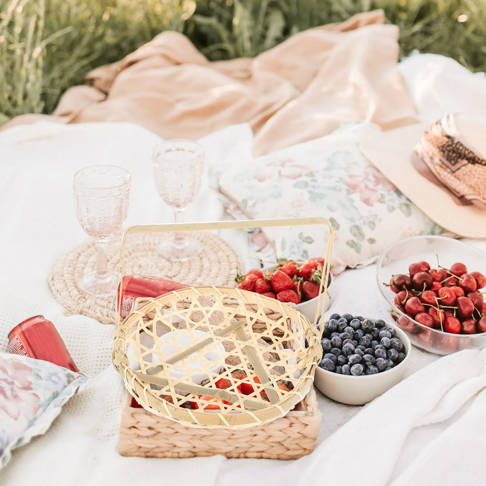 

Bamboo Basket Small Storage Woven Picnic Kitchen Party Dinning Room Safe Eco Friendly Stylish Creative Design