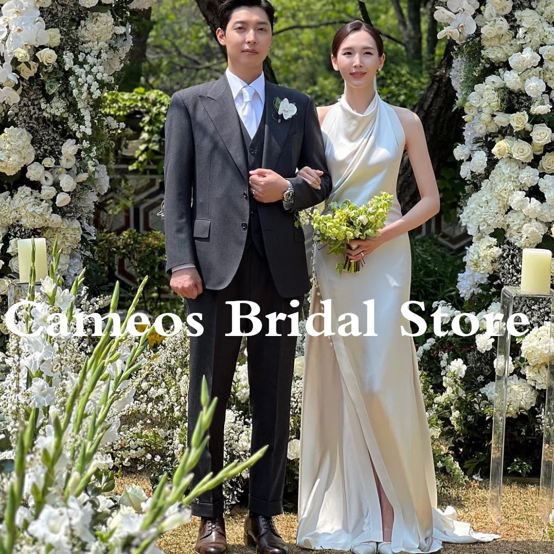 

2023 Korea Satin High Split Bride Dresses 웨딩드레스 Sexy Open Back Pearls Wedding Dress Ruched Evening Dress Ivory Bridal Gown