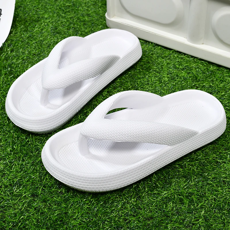 MAEDEF Summer Flip Flops for Men Comfortable Sandals Mens Non Slip Slippers Lightweight Outdoor Slides Soft Sole Shoes for Men