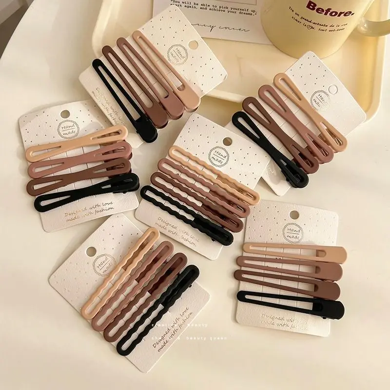 

4pcs Silver Color Metal Silver Wave Line Hairclip With Geometric Hollow Alloy Duckbill Clips Side Bangs Female Ladies Hairpins