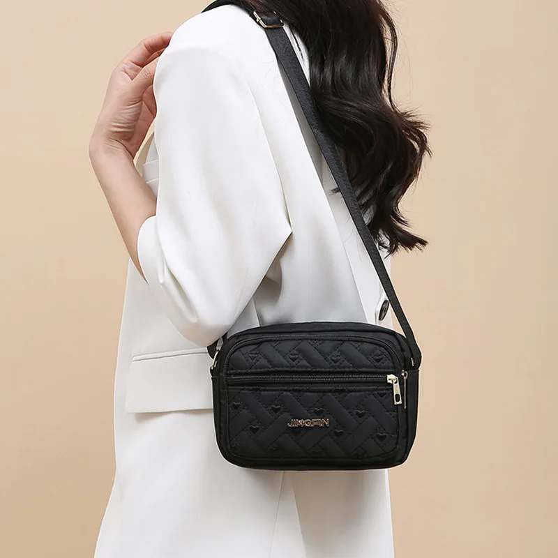 Neutraler Rucksack für Männer und Frauen, Umhängetasche, leichte und lässige Schultertasche, kleine Reisetasche aus Canvas – Detail 10