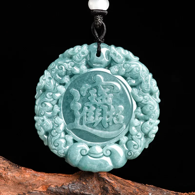 

Jia Le/Hand-made/Natural Lan Shui Jade Lucky Pixiu Emerald Necklace Pendant Personality Fashion Men and Women Couple Gift Amulet