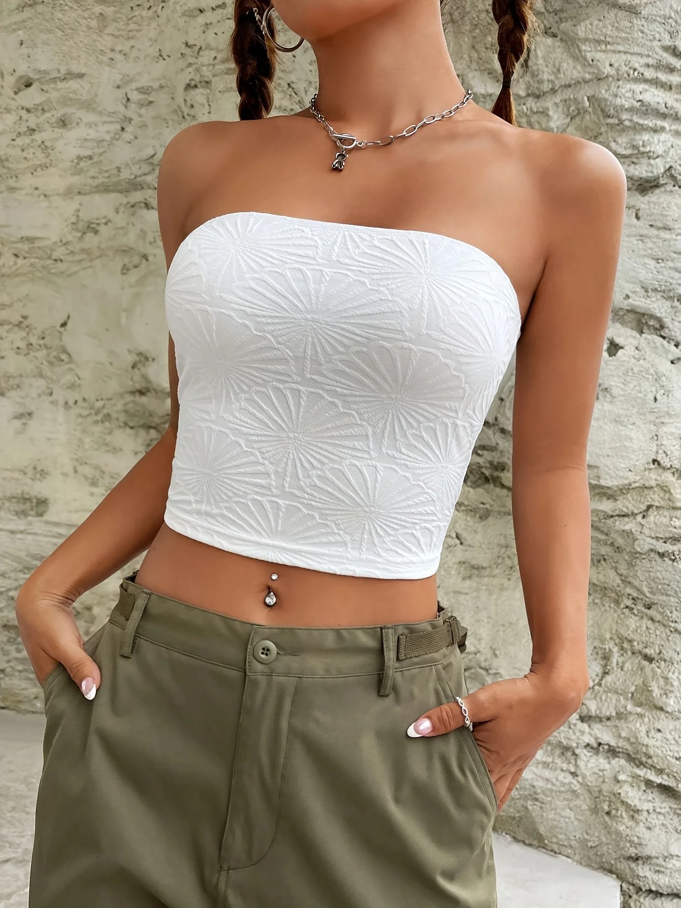 New women's white bandeau vest, women's flat leaky navel wrap top, women's clothing