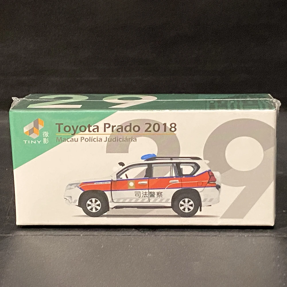 

Diecast Tiny 1/64 Scale MC29 Toyota Prado 2018 Macau Police Car Alloy Car Model Collectible Toy Gift Souvenir Display Ornament