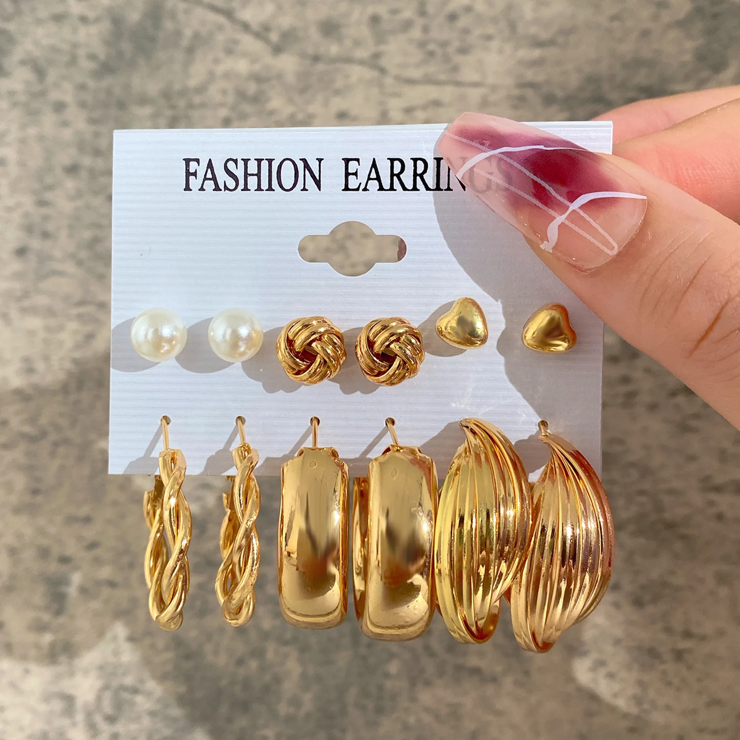 2023 Fashion Gold Color Pearl Hoop Earrings Set Vintage Circle Geometric Twist Stud Earrings for Women Girls Trendy Jewelry Gift