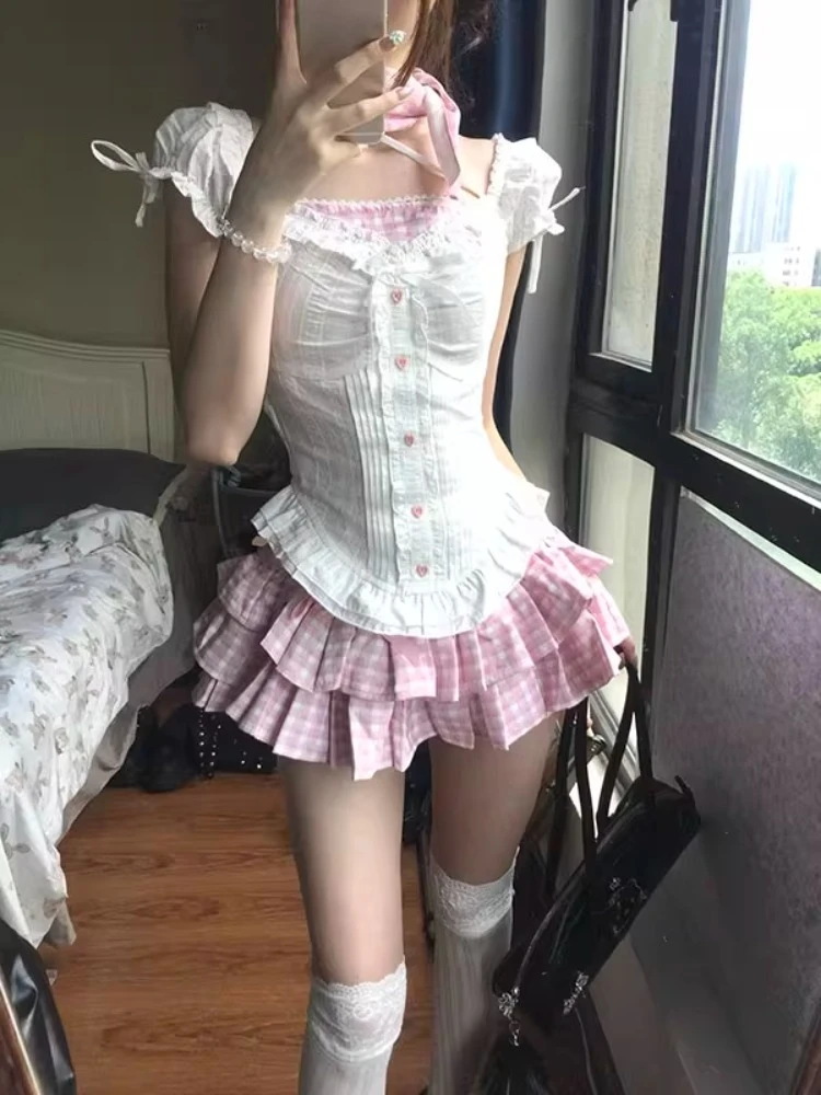 

Французский сладкий кружевной комплект из 2 предметов, женская рубашка с пышными рукавами, клетчатая юбка-тортик, костюм, летняя мода, розовый комплект Y2k для девочек, 2025