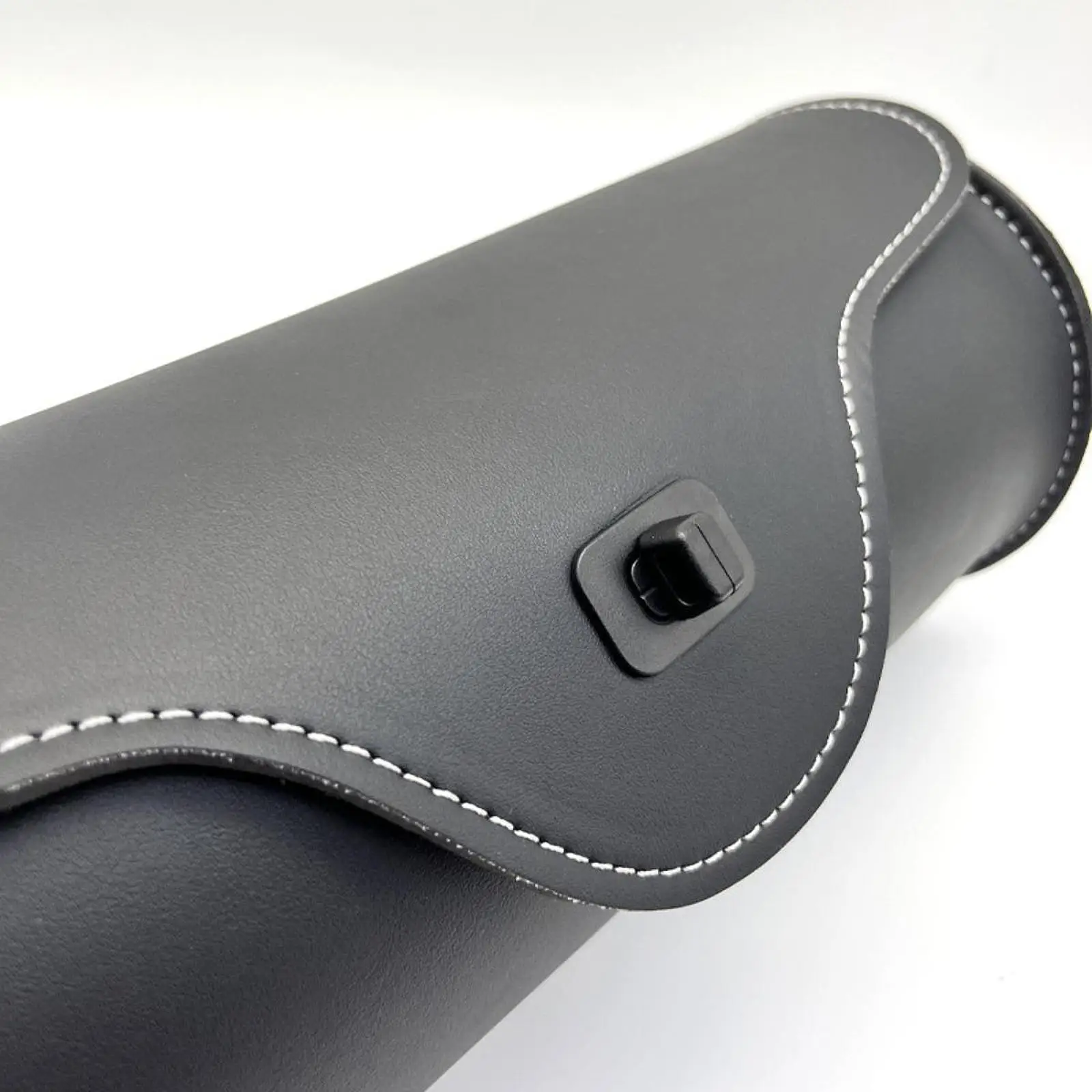 

Universal PU Leather Motorcycle Fork Bag Motorbike Tool Pouch Waterproof , Black Multifunctional Accessories Saddlebag