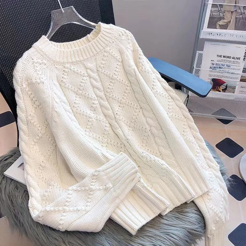 New Autumn/Winter Fashion Design Feel Thickened Short Round Neck Thread Loose Versatile Foreigner Long Sleeve Women\'s Sweater