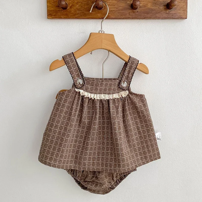 

2026 New Summer 0-3Yrs Newborn Baby Girls Clothing Suit Children Clothes Set Sleeveless Cotton Plaid Vest+PP Shorts