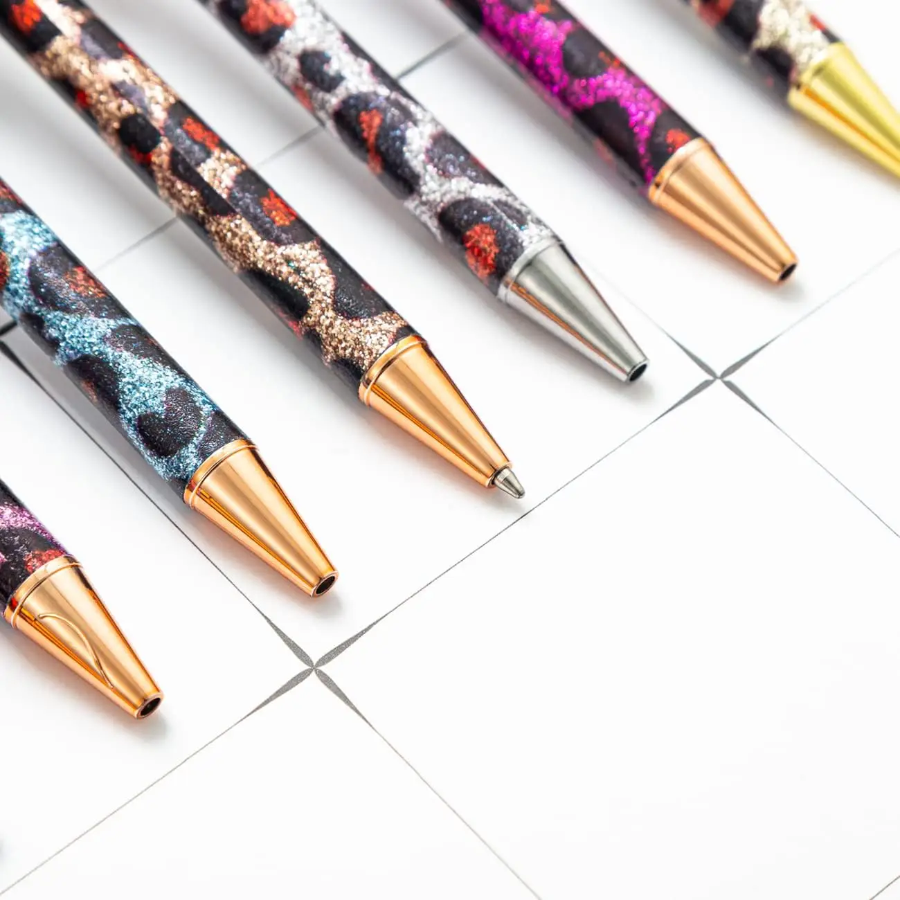 8 Pcs Girly Pens Leopard Writing Pens for Women Glitter Cute Ballpoint Pens Black Ink Medium Point 1.0 mm Writing Pens for Home