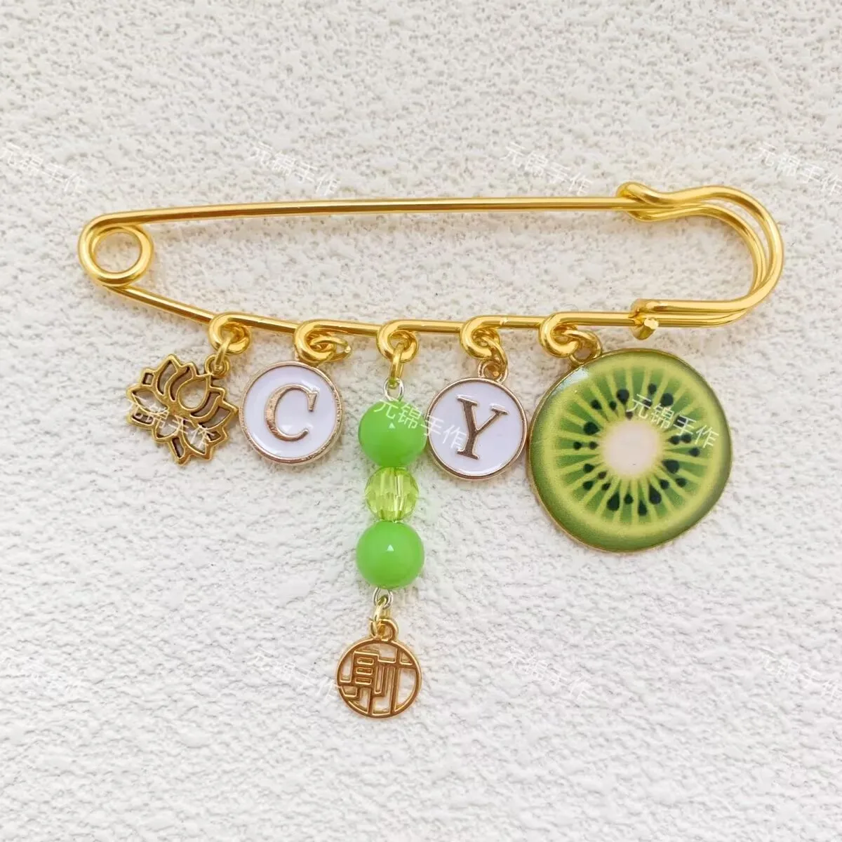 تصميم Cheng Yi الأصلي لبوش الكيوي ذو الحروف الداعمة الملونة، والمواد الطرفية المتخصصة، وهدية عيد ميلاد للزوجين المفضل