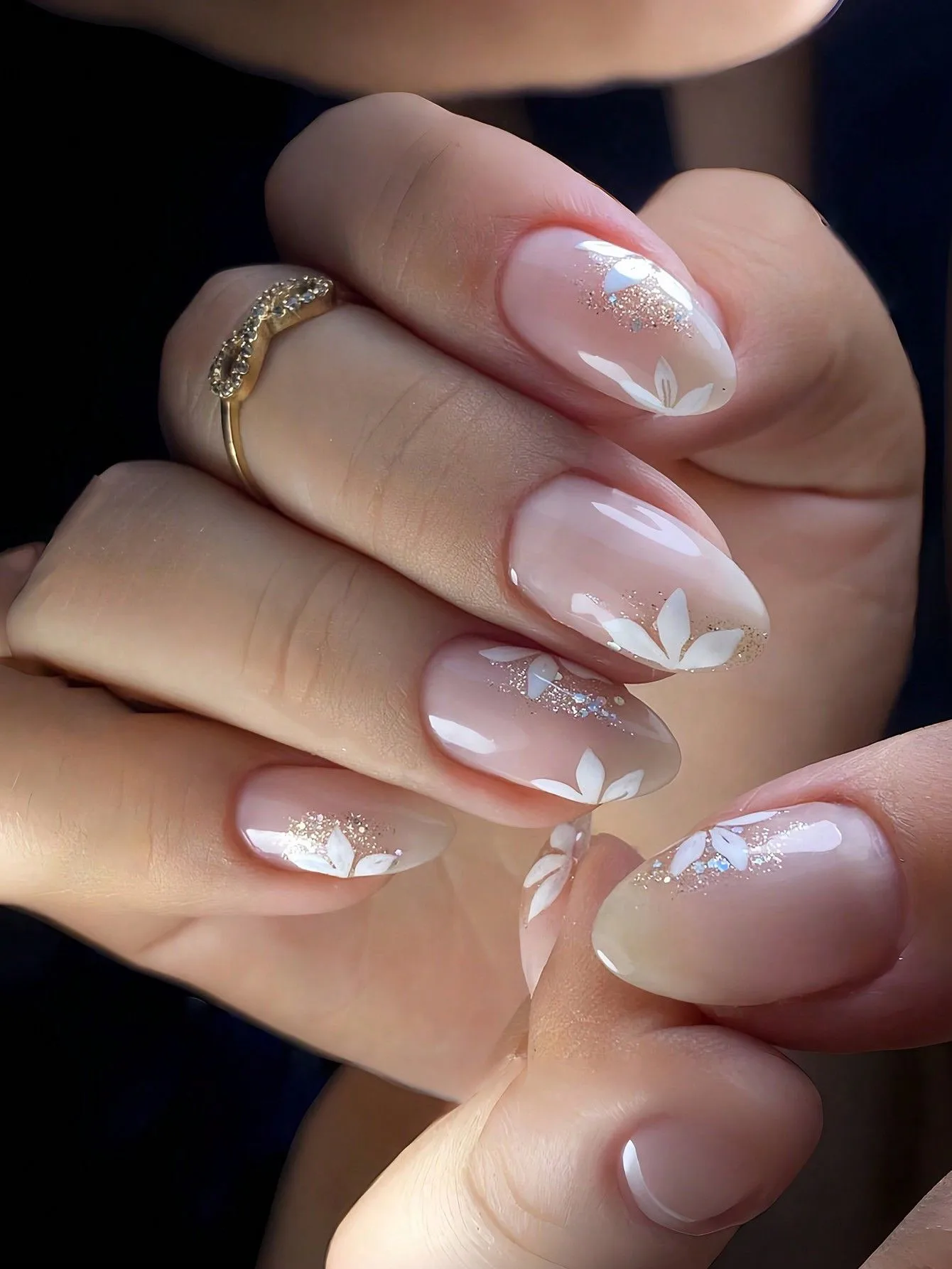 24 Stück French Flash White Border Cherry Blossom Strass-Kunstnägel, aufhellendes Nagelset mit abnehmbaren Kunstnägeln für Festivals – Detail 12