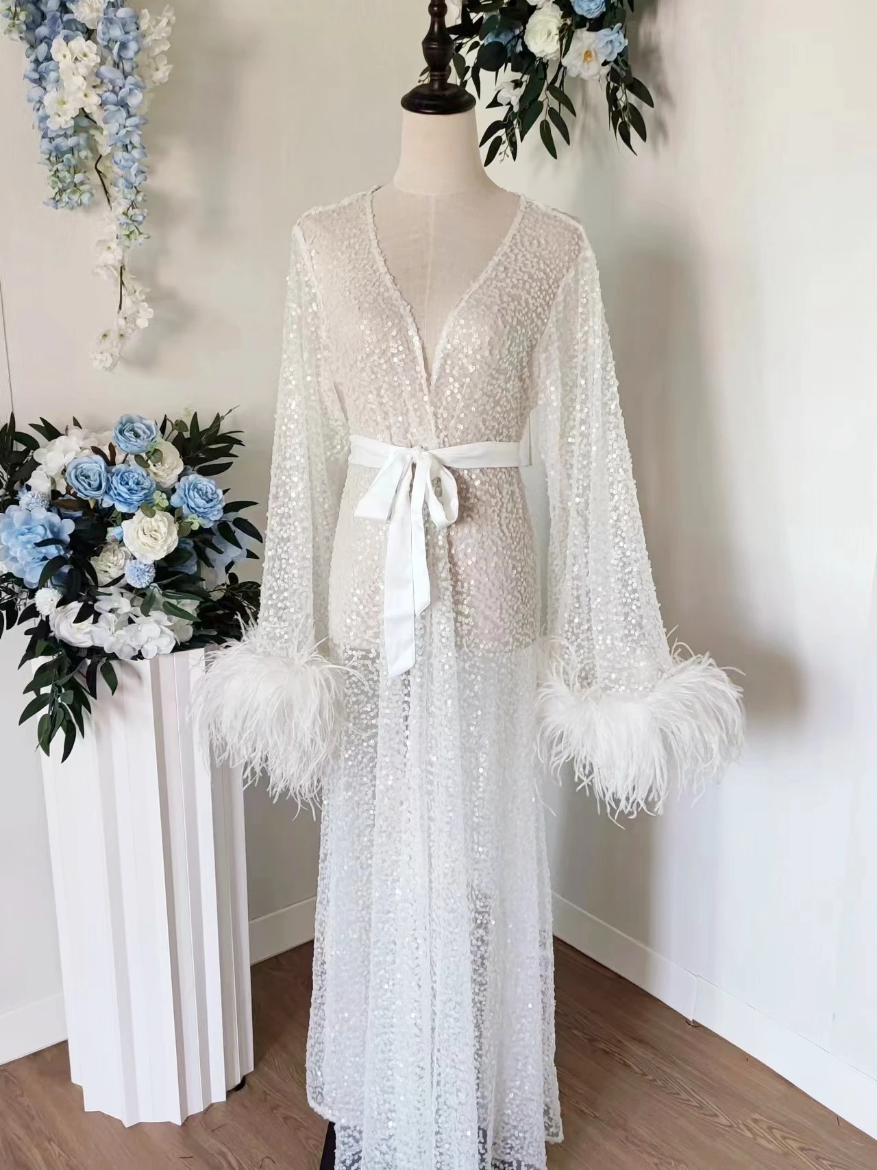 Luxury Rhinestone Feather Sequin Robe Floor Length White Bridal Robe with Max Feather Sleeve Beads Shawl Collar Bridal Wedding