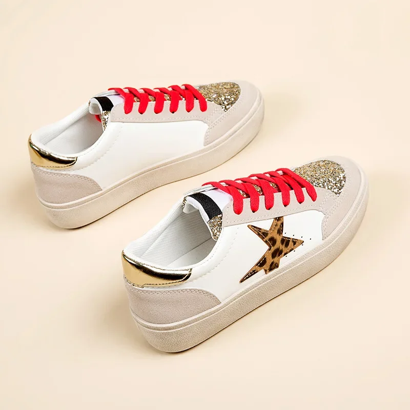 Small White Shoes Women Plus Size Lightweight Board Shoes Anti Slip Thick Soled Sports Height Increasing Casual Student Shoes