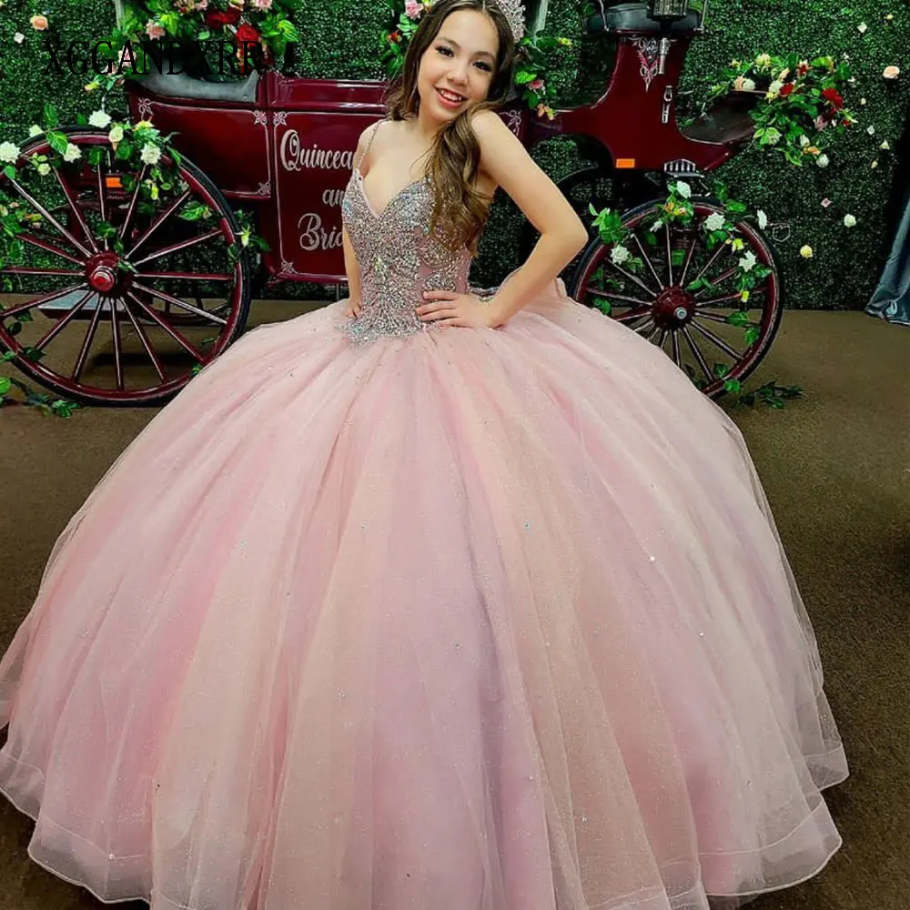 Elegant Pink Quinceanera Dress 2024 Shining Beading Crystal Sweet 16 Dress Sequin Birthday Party Gown Vestidos De 15 Quinceañera