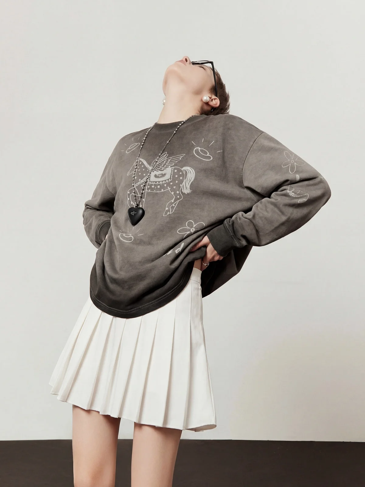 

Wu Zhou Li T-irt ey A Loose Long Sve Women's Spring 2026 Vintage Sle Printed Casual Faion Breathable Skin-friendly