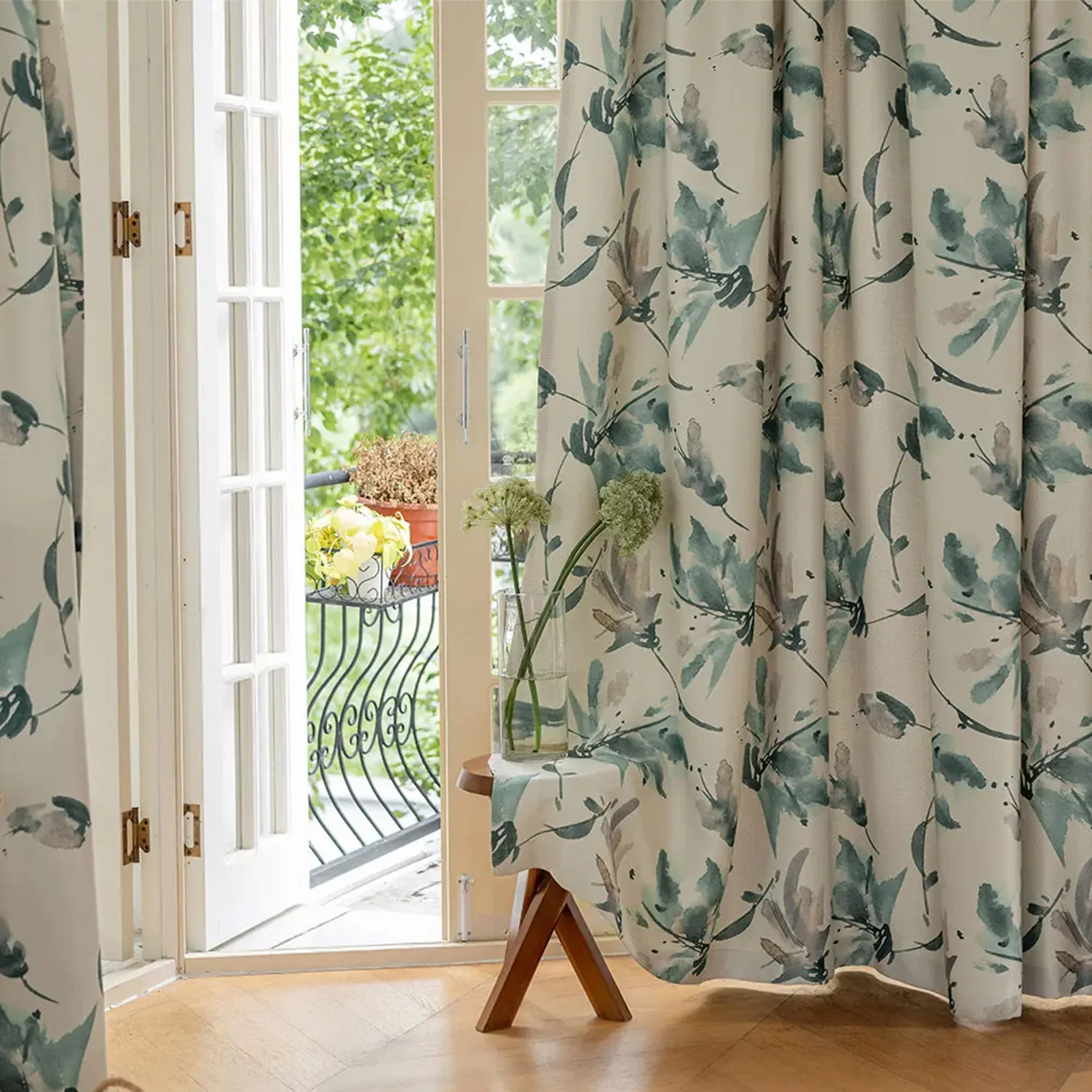 1/2 Pcs Green Leaf Floral Print Heat Insulation Light Blocking Curtains Suitable for Bedroom Living Room Study Office Etc.