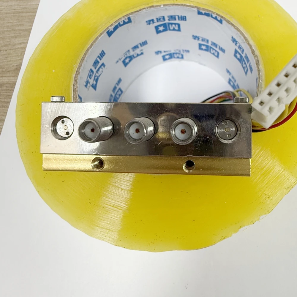 RF Coaxial Switches DC-18GHz SMA SPDT Latching 12VDC 50ohms TTL RP12-LA0TL0 RP12-LAITL0 RF microwave switch