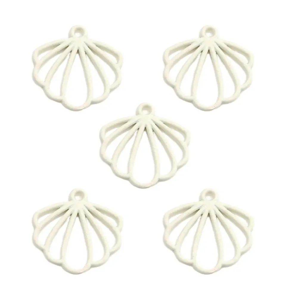 

5Pcs High Quality 21×20mm Scallop Pendant Hollow Out Flat Scallop Charms Zinc Alloy Cute DIY Jewelry Earring Making Accessories