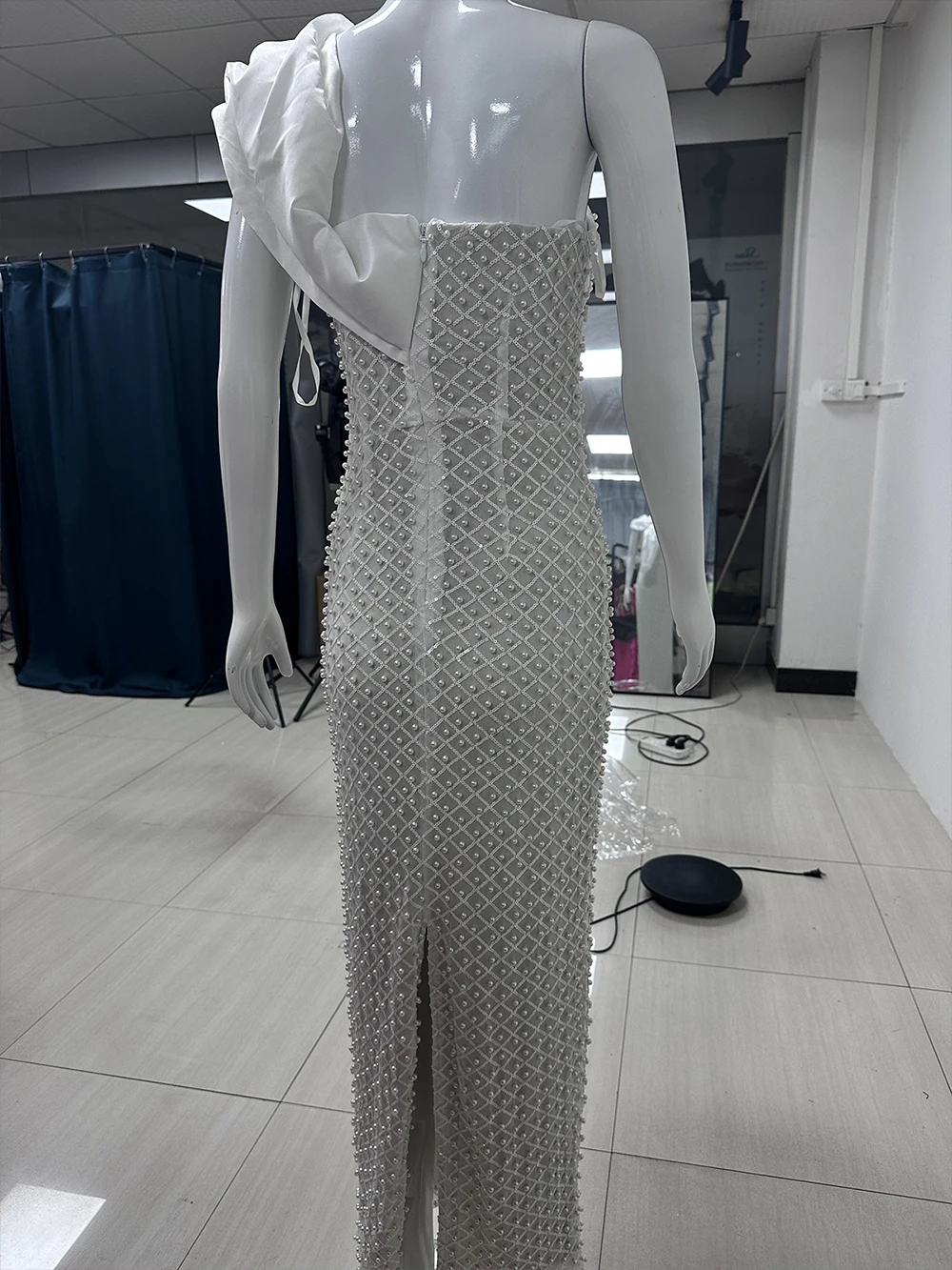 GORAFASHION pryč bedra maxi šaty štíhlý vhodný móda sexy šaty ženy elegantní šaty sheath soumrak večírek bez rukávů ples šaty