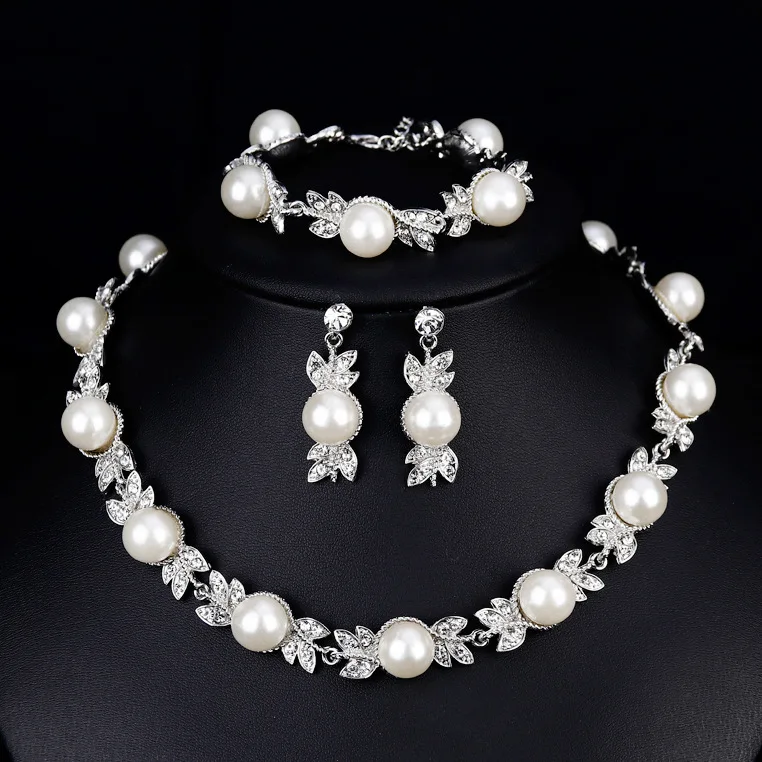 

CHKAWOCI Bridal Necklace Wedding outfit Matching Necklace Set Temperament Pearl Set Bridal Necklace Earrings accessory set