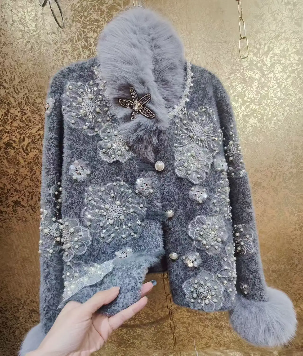 

Осень-зима 2022, новые утепленные пальто, женские пальто с длинным рукавом, расшитые бисером и цветами, свитер из искусственного меха, женские пальто из искусственного меха с длинными рукавами