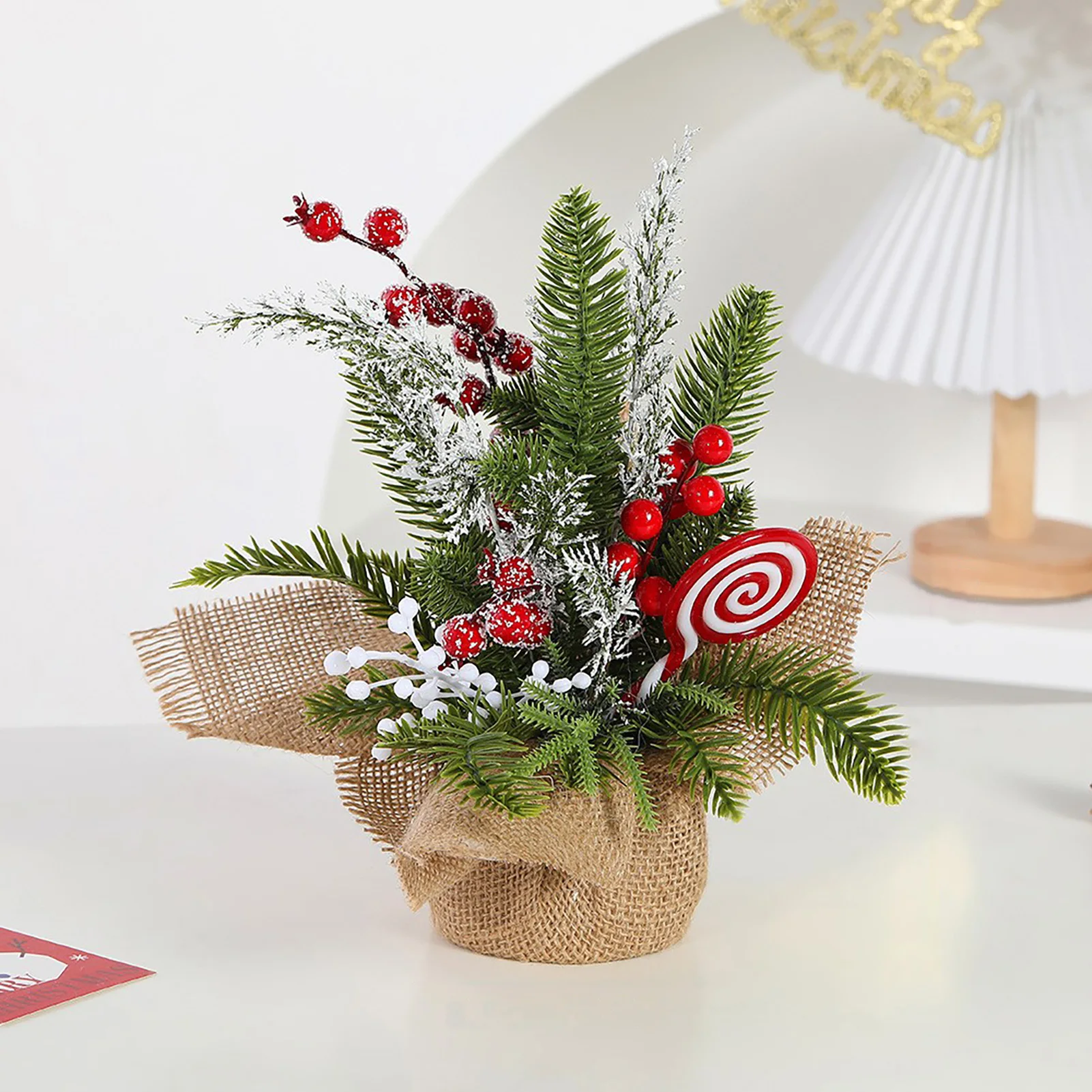 Mini arbre de Noël, vitrine de bureau, simulation de décoration