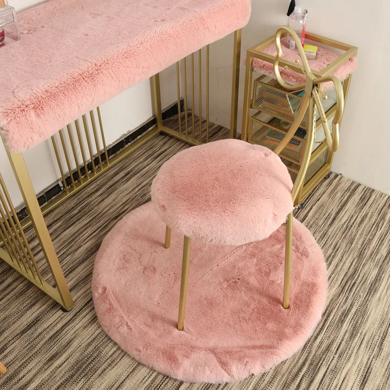 

Soft Faux Rabbit Fur Collection For Girl Bedroom Decoration Solid Color Dressing Table Runner Protection Design Idear Custom