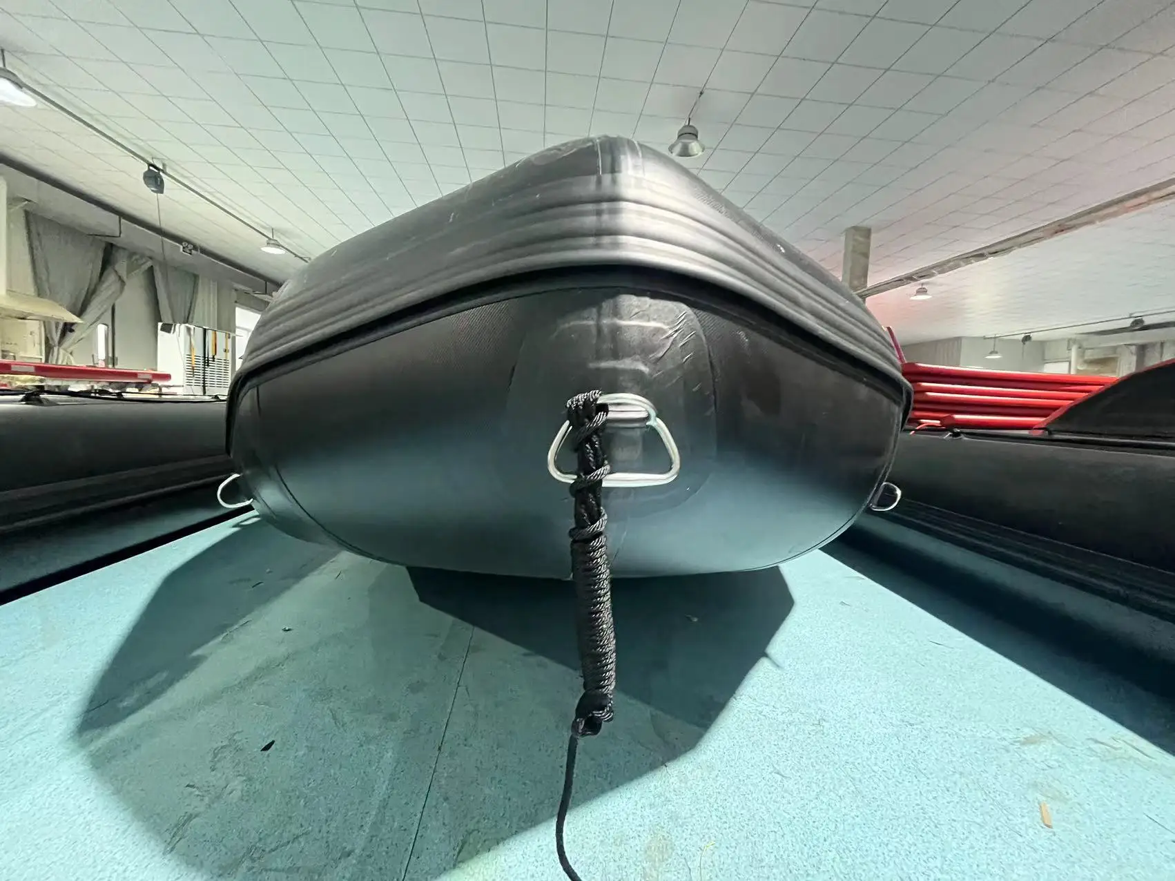 Grandes barcos infláveis longos de 4,7 m a 10 m com pontão de PVC de 1,2 mm para pesca, mergulho, resgate em lago feito de alumínio