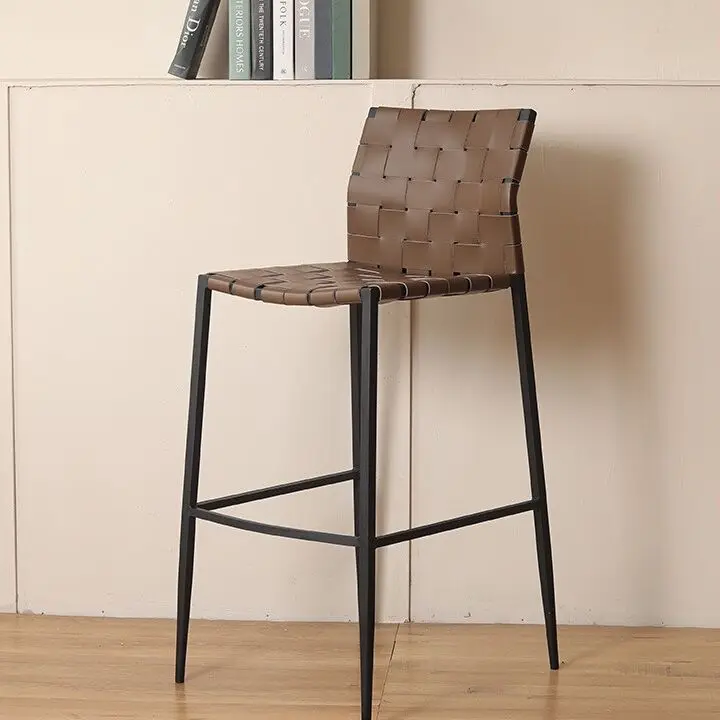 Silla de bar italiana de cuero, estilo industrial minimalista moderno, taburete alto ligero de lujo para restaurante en casa