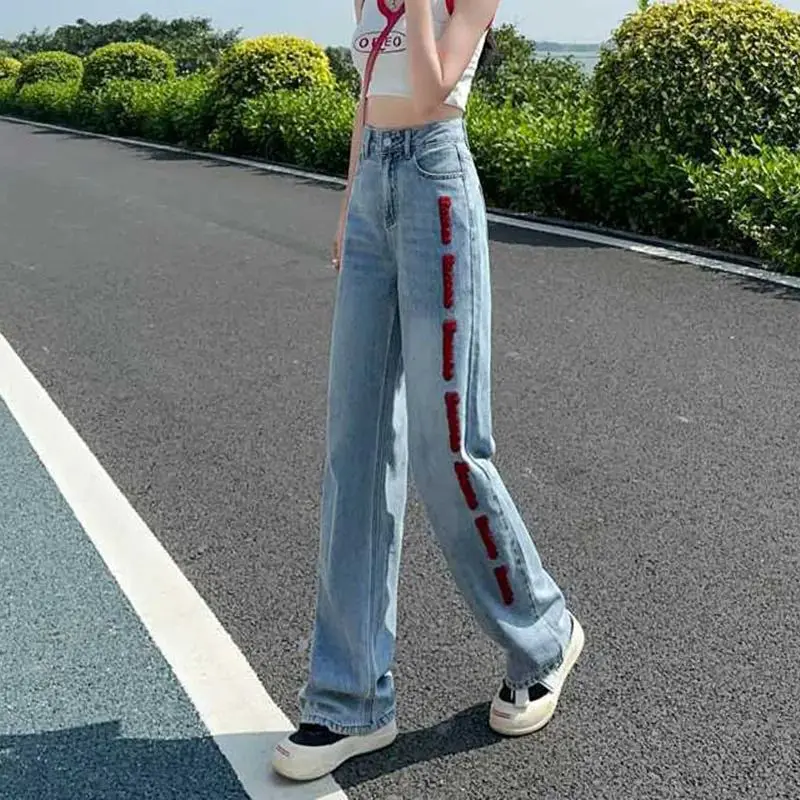 Jeans Denim Pinggang Tinggi Perca Merah Antik Celana Kaki Lebar Lurus Panjang Bordir Amerika Serbaguna Awal Musim Gugur Wanita